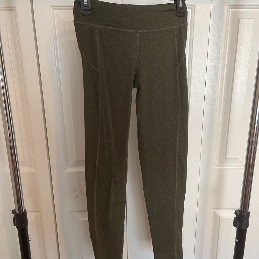 Forest green leggings with pockets